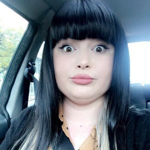 Meet your Posher, Tabitha